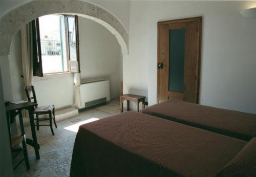 Hotel Palazzo D'Erchia Κονβερσάνο Δωμάτιο φωτογραφία