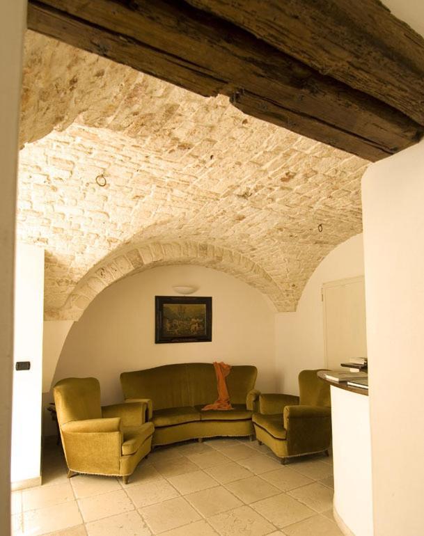 Hotel Palazzo D'Erchia Κονβερσάνο Εξωτερικό φωτογραφία