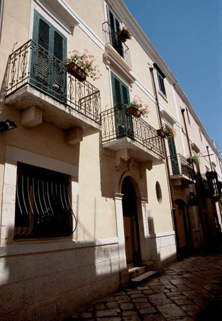 Hotel Palazzo D'Erchia Κονβερσάνο Εξωτερικό φωτογραφία